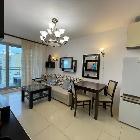 Wolin-travel- Promenada Gwiazd 28 מידזיזדרויה